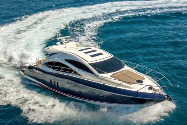Sunseeker Predator 52