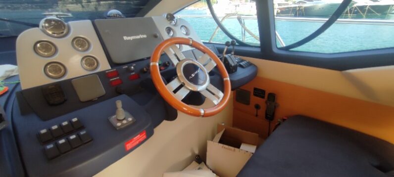 Azimut 43 Flybridge