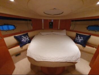 Yacht usati di lusso in vendita