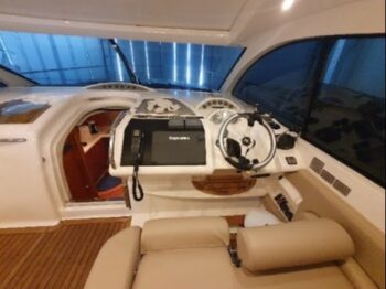 Yacht usati di lusso in vendita