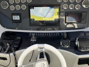 Yacht usati di lusso in vendita
