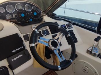 Yacht usati di lusso in vendita